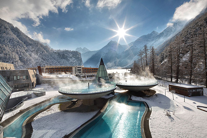 Термальный курорт Aqua Dome в горах Австрии 