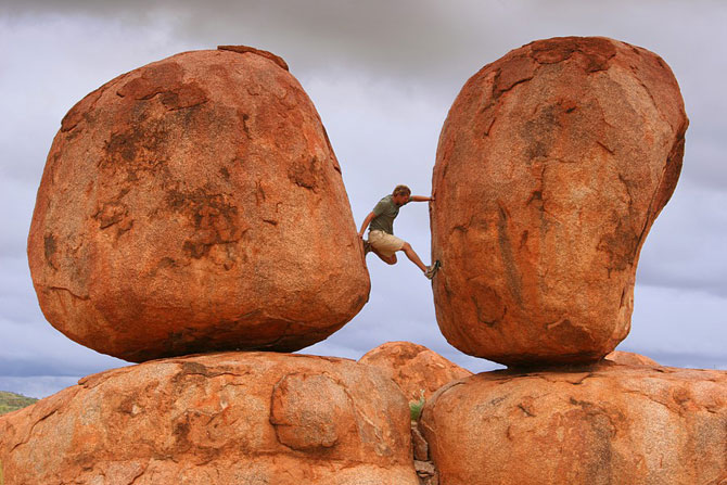 10 балансирующих камней мира 