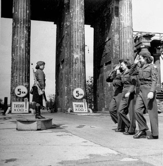 Берлин после капитуляции 1945 года 