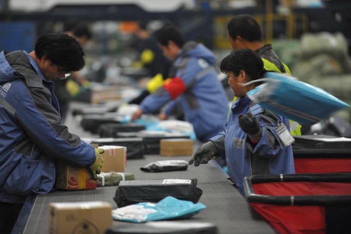 Завалы на почте Китая после всемирного дня шоппинга 
