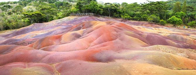 Цветные пески Маврикия 