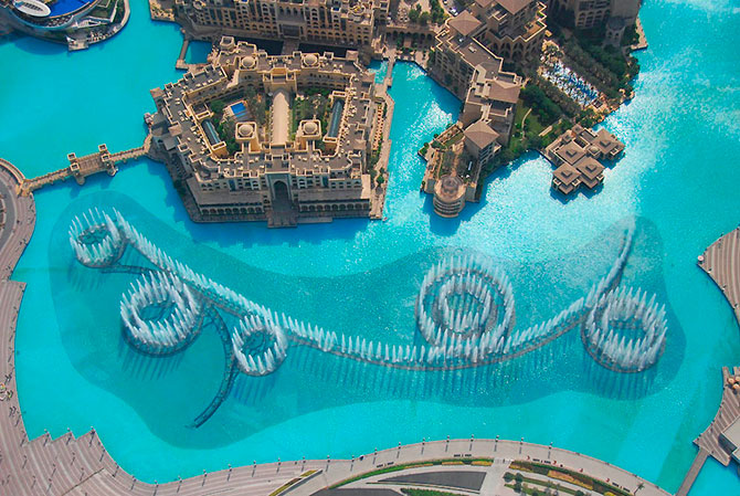 Дубайский фонтан в фотографиях 