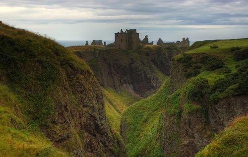 Замок Данноттар – самая неприступная крепость Шотландии 
