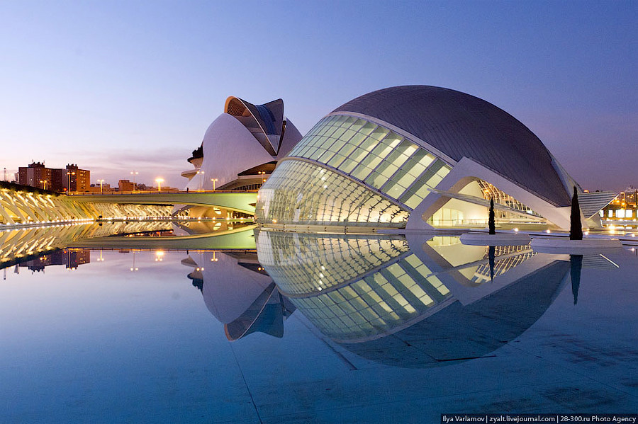 Город искусств и наук в Валенсии 