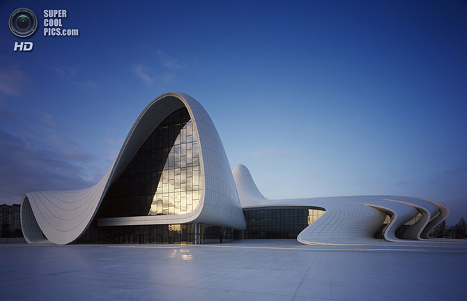 Центр Гейдара Алиева — новый символ Баку 