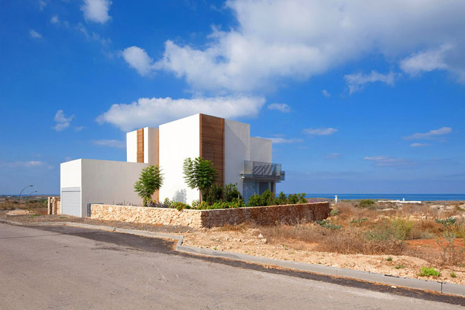  Частный дом на берегу Средиземного моря 