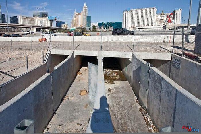 Жизнь в тоннелях метро в Лас-Вегасе 