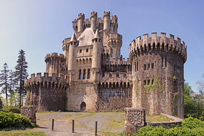 Самые красивые замки и дворцы Испании 