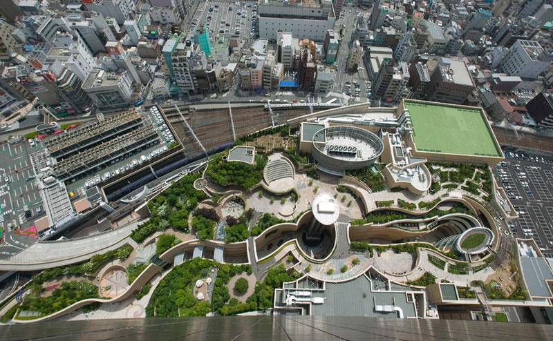  8-уровневый парк на крыше в Осаке 