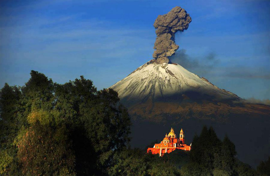 Попокатепетль - знаменитый мексиканский вулкан 