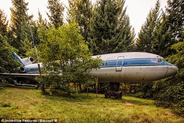 Пенсионер соорудил инновационный дом из старого Boeing 727 