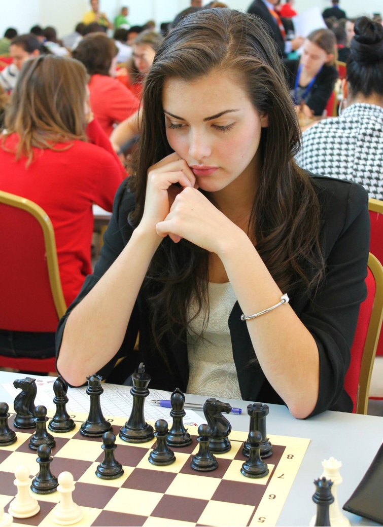 Самая сексуальная шахматистка в мире