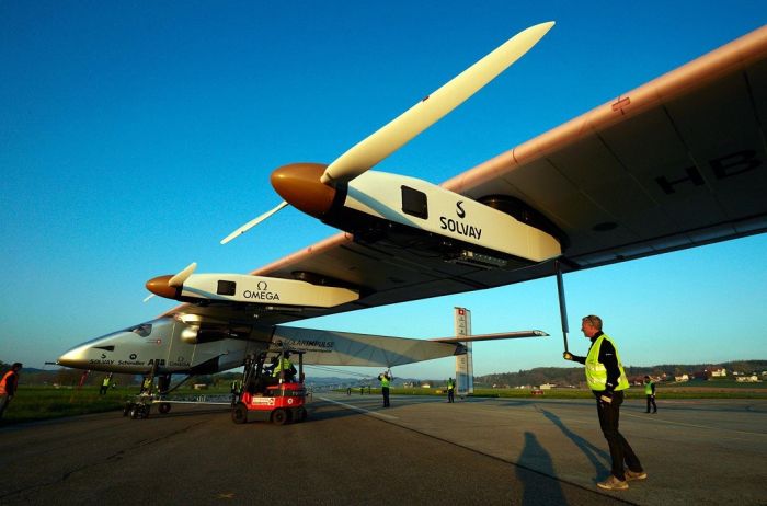 Solar Impulse 2: концептуальный самолет на солнечных батареях 