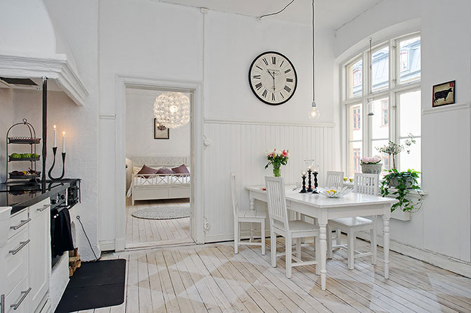 Трехкомнатная квартира в историческом здании в Швеции 