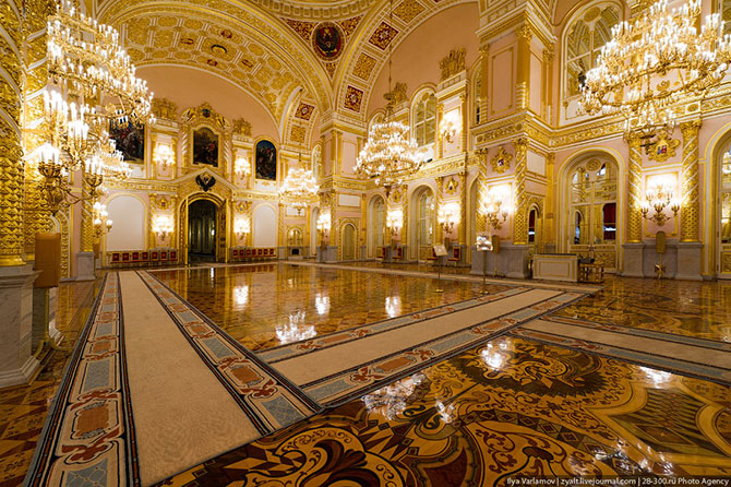  Большой Кремлёвский дворец 