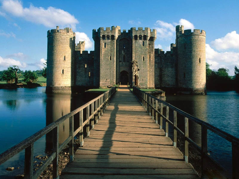 Замки на воде или 20 самых красивых замковых рвов в мире 